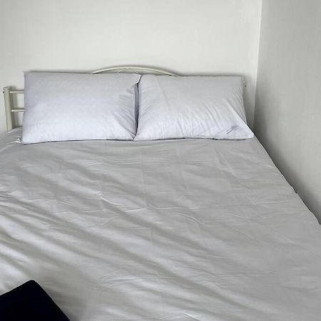 Studio Facultatea De Drept Bukarest Kültér fotó